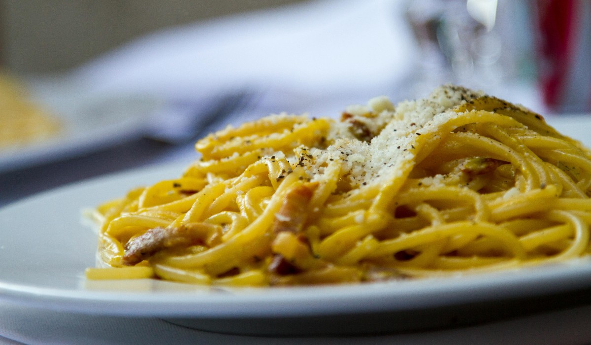 carbonara - makaronia - karmponara - makaronada