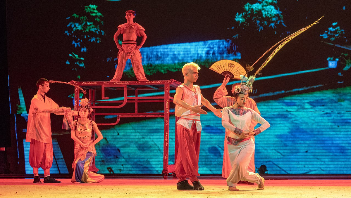 china-theater-parastasi-217