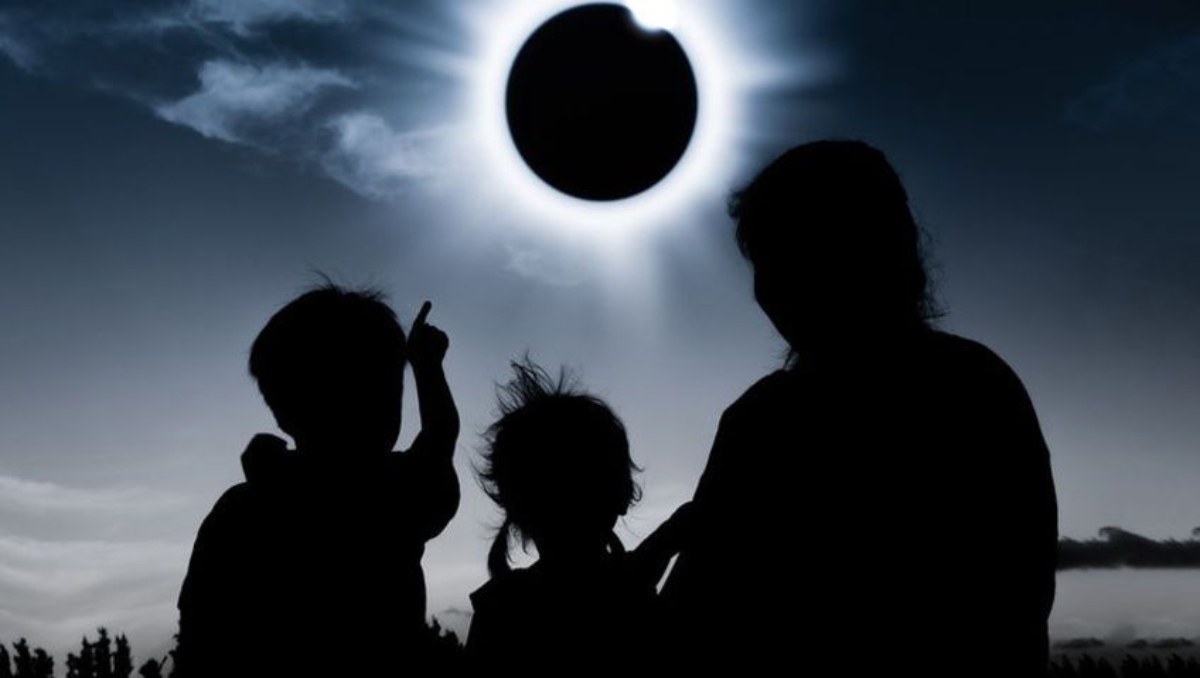 ekleipsi-hlioy-ilios-hlios-32236