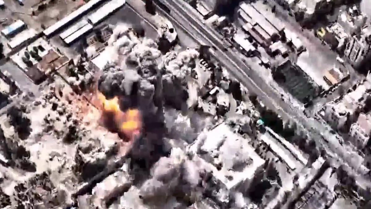 thanatos-hamene-iran-xamenei-bomb-iran-22